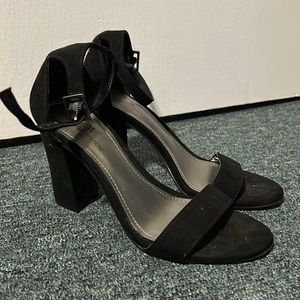 Worthington Black Heels - Great for Weddings